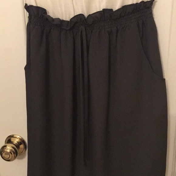 Limited dress - Picture 2 of 3